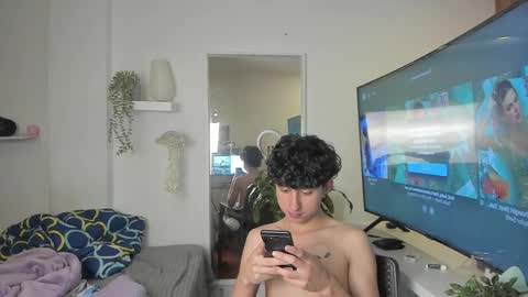 spider_baby_ online show from 11-25-25, 01:27