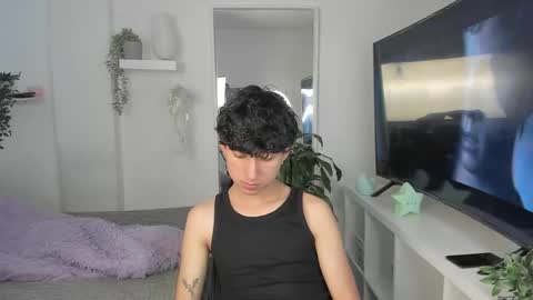 spider_baby_ online show from 12-01-25, 08:14