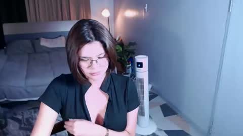 Hi Im Carmela online show from 06-01-26, 05:53