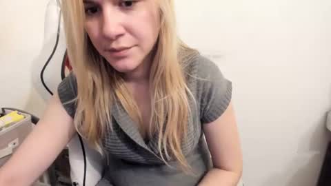 FREE ONLY FANSy online show from 12-11-24, 04:42