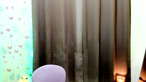Snapshot of splendid_kim08 chatting on 07-20-26, 10:39 Kimmy online show from 07-20-26, 10:39