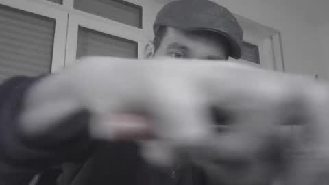 Snapshot of spliffray chatting on 12-10-24, 05:07 spliffray online show from 12-10-24, 05:07