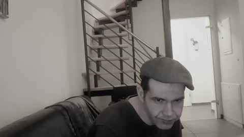 Snapshot of spliffray chatting on 03-06-25, 12:54 spliffray online show from 03-06-25, 12:54