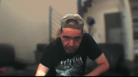 Snapshot of spliffray chatting on 09-22-25, 09:22 spliffray online show from 09-22-25, 09:22