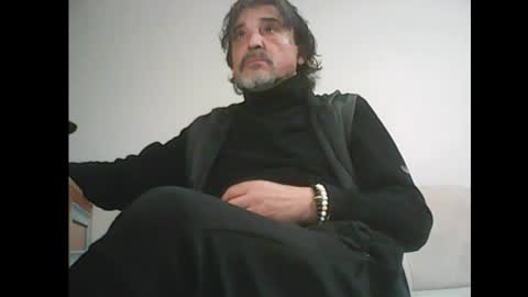 Spoiled online show from 12-14-25, 05:51