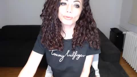 Doll online show from 12-16-24, 05:38