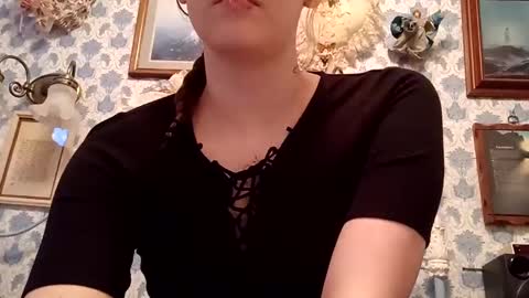 Snapshot of spoiledprincess4 chatting on 02-15-25, 10:31 spoiledprincess4 online show from 02-15-25, 10:31