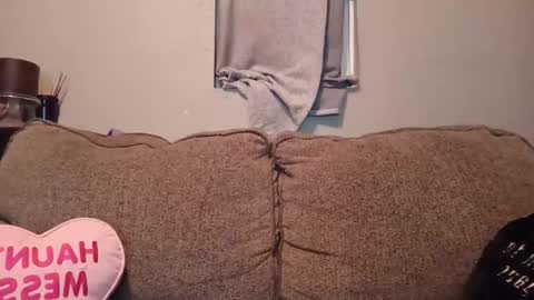 Snapshot of spoiledprincess4 chatting on 10-25-25, 03:47 spoiledprincess4 online show from 10-25-25, 03:47