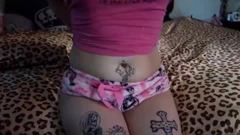 Snapshot of spoiledprincess4 chatting on 11-12-25, 07:13 spoiledprincess4 online show from 11-12-25, 07:13