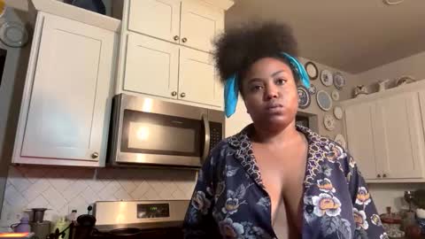 Snapshot of spoilprincesschloee chatting on 05-29-26, 04:43 spoilprincesschloee online show from 05-29-26, 04:43