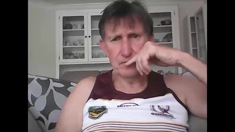 Snapshot of sportbill181 chatting on 10-15-25, 10:43 sportbill181 online show from 10-15-25, 10:43