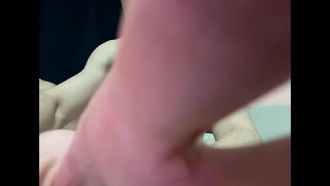 Snapshot of sportladru chatting on 11-23-25, 08:19 sportladru online show from 11-23-25, 08:19