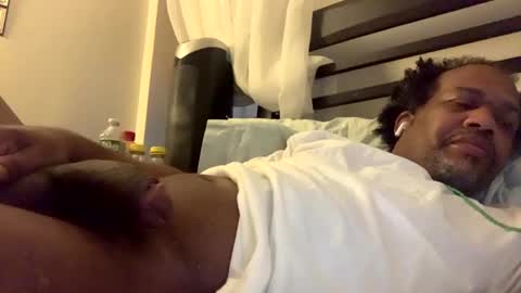 Snapshot of sportyesce chatting on 02-11-25, 12:16 sportyesce online show from 02-11-25, 12:16