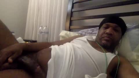 Snapshot of sportyesce chatting on 03-02-25, 07:32 sportyesce online show from 03-02-25, 07:32