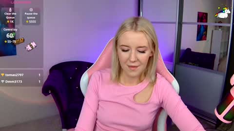 Snapshot of springajara chatting on 01-12-25, 10:12 Vetta online show from 01-12-25, 10:12