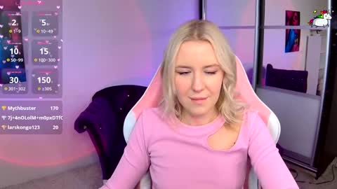 Snapshot of springajara chatting on 02-09-25, 10:09 Vetta online show from 02-09-25, 10:09