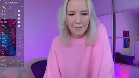 Snapshot of springajara chatting on 10-30-25, 01:01 Vetta online show from 10-30-25, 01:01