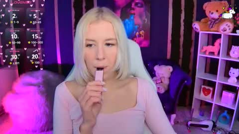 Snapshot of springajara chatting on 02-11-26, 12:43 Vetta online show from 02-11-26, 12:43