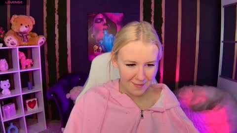 Snapshot of springajara chatting on 02-25-26, 12:04 Vetta online show from 02-25-26, 12:04