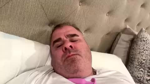 sprtsnut33 online show from 12-01-25, 07:13