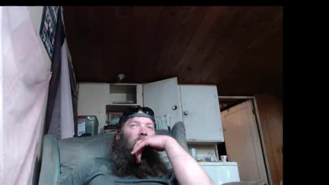 Snapshot of squegly chatting on 04-30-26, 09:48 Bryan online show from 04-30-26, 09:48