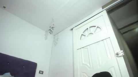 Snapshot of squirter_girl69 chatting on 05-27-26, 04:31 squirter_girl69 online show from 05-27-26, 04:31
