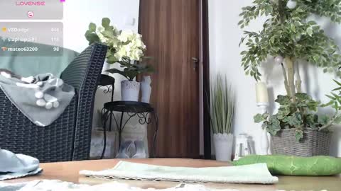 Monica online show from 01-23-25, 08:15