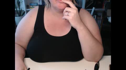 Messi Jessi online show from 12-08-24, 01:58