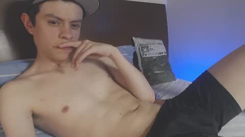 Snapshot of sr_bolaiinas chatting on 09-27-25, 10:26 sr_bolaiinas online show from 09-27-25, 10:26