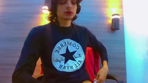ethan online show from 05-01-26, 12:54