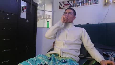 Snapshot of sr_porn01 chatting on 02-17-25, 03:20 sr_porn01 online show from 02-17-25, 03:20