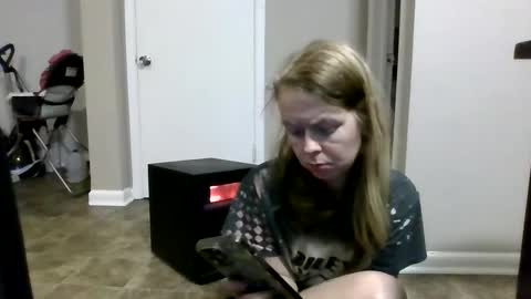 Snapshot of sriley386444137 chatting on 01-23-25, 06:49 sriley386444137 online show from 01-23-25, 06:49