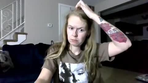 Snapshot of sriley386444137 chatting on 01-30-25, 03:22 sriley386444137 online show from 01-30-25, 03:22