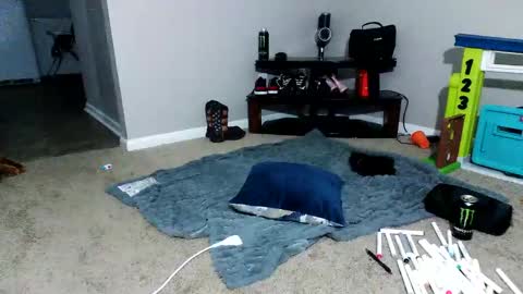 Snapshot of sriley386444137 chatting on 02-05-25, 08:32 sriley386444137 online show from 02-05-25, 08:32