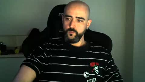 Snapshot of srtramposo chatting on 03-02-25, 04:53 srtramposo online show from 03-02-25, 04:53