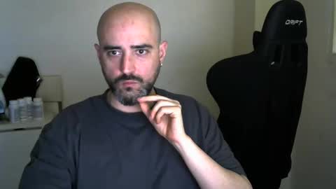srtramposo online show from 05-12-26, 12:08