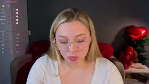 Kate online show from 02-18-26, 11:17