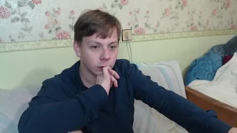 Snapshot of st_rudy chatting on 12-18-24, 12:32 Joe Peach online show from 12-18-24, 12:32