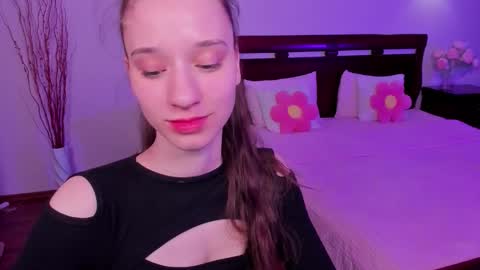 StaceyCutie online show from 03-10-26, 08:36