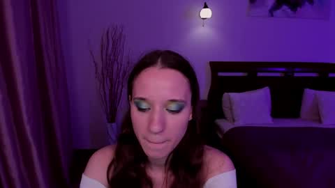 Snapshot of staceycutie chatting on 06-06-26, 06:23 StaceyCutie online show from 06-06-26, 06:23