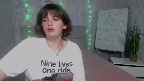 Stacey online show from 09-30-25, 06:40