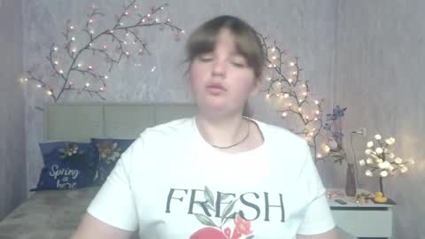 Snapshot of staceylex chatting on 04-22-26, 06:05 Stacey online show from 04-22-26, 06:05
