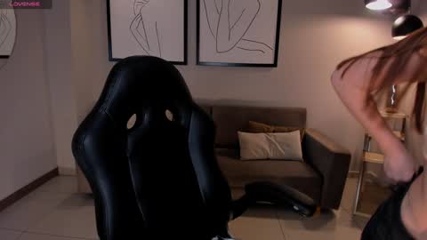 Stacy Woods online show from 01-29-25, 05:02