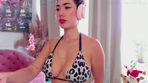 TWstacymalibu110 online show from 12-29-24, 03:57