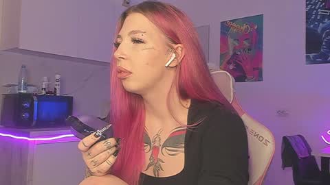 Stacy online show from 01-22-25, 06:41