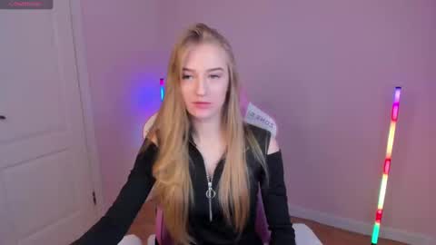 Snapshot of stacy_riiver chatting on 02-10-25, 08:09 Stacy Mon Tue Wed Thu Fri Sun GMT GMT 3 1000am - 0400pm  online show from 02-10-25, 08:09