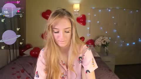 Snapshot of stacy_riiver chatting on 02-14-25, 11:31 Stacy Mon Tue Wed Thu Fri Sun GMT GMT 3 1000am - 0400pm  online show from 02-14-25, 11:31