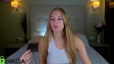 Snapshot of stacy_riiver chatting on 09-19-25, 09:11 Stacy Mon Tue Wed Thu Fri Sun GMT GMT 3 1000am - 0400pm  online show from 09-19-25, 09:11