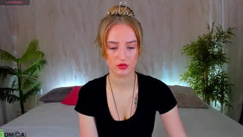 Stacy Mon Tue Wed Thu Fri Sun GMT GMT 3 1000am - 0400pm  online show from 02-06-26, 08:18