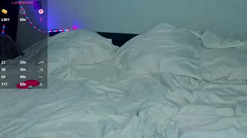Snapshot of stacy_sexylips chatting on 06-19-26, 10:13 Sexy lips online show from 06-19-26, 10:13